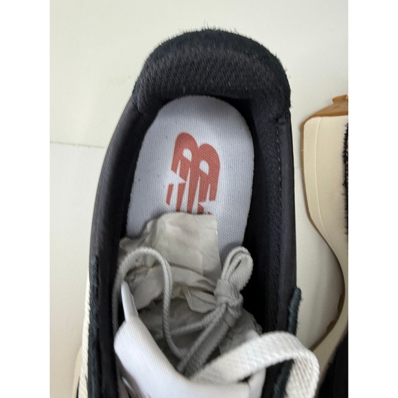 New Balance 327 Sneakers Black White WS327BL Size 9 NEW - Picture 6 of 8